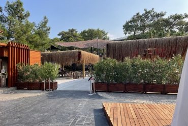 ng-phaselis-bay-pergole-sneak-bar-imalati